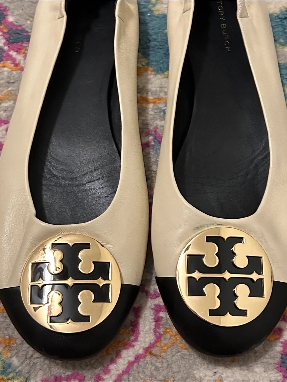 Tory Burch Claire Cap Top Leather Ballet Flats in New Cream/Black Size 9 Neutral